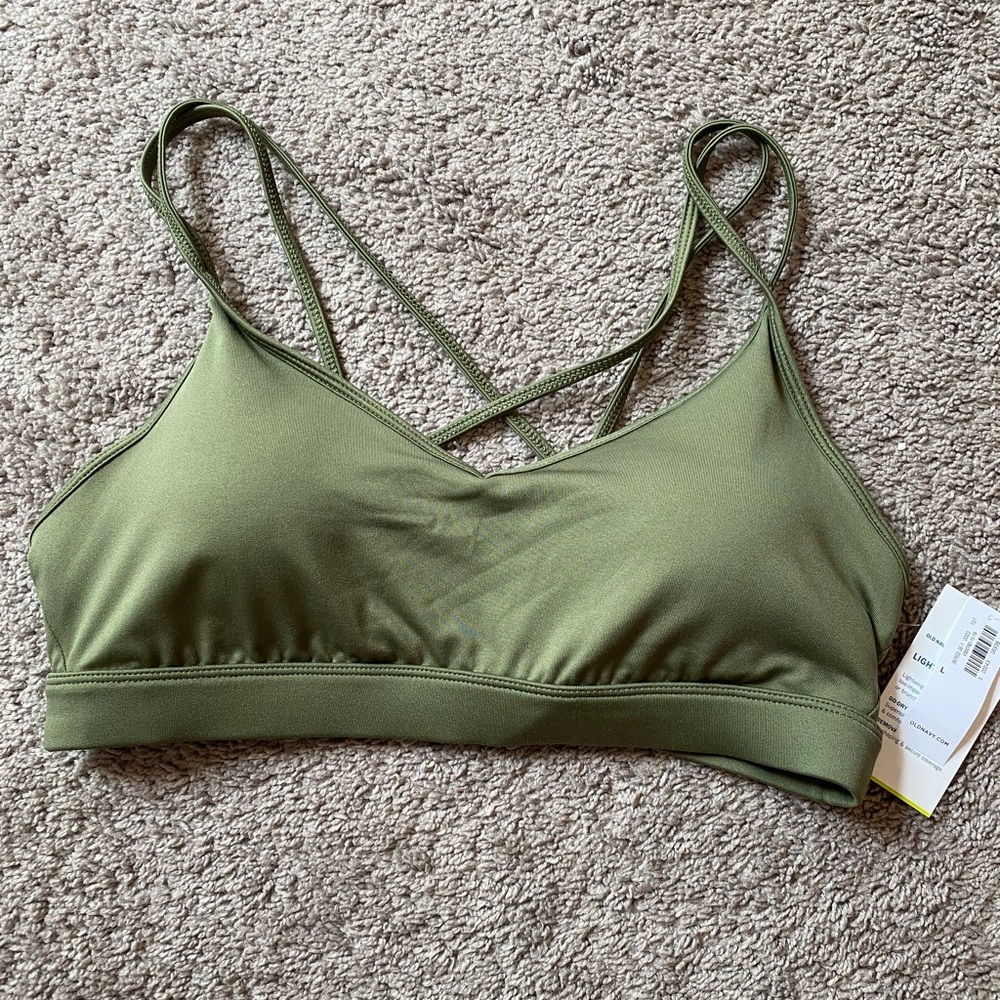 NWT old Navy Sports Bra, Large